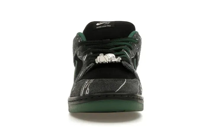 Nike SB Dunk Low There Skateboard