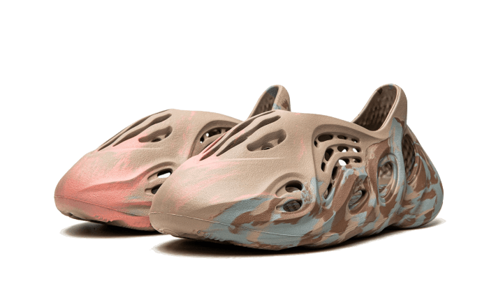 Adidas Yeezy Foam RNNR MX Sand Grey - Addtocart®