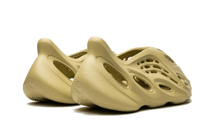 Adidas Yeezy Foam RNNR Sulfur - Addtocart®
