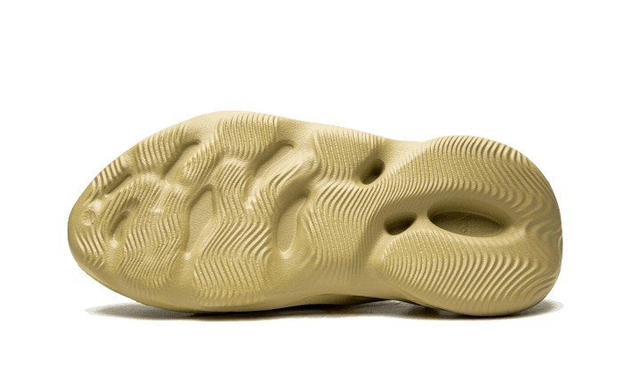 Adidas Yeezy Foam RNNR Sulfur - Addtocart®