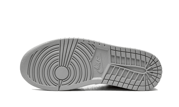 Air Jordan 1 Low SE Light Smoke Grey Gym Red - Addtocart®